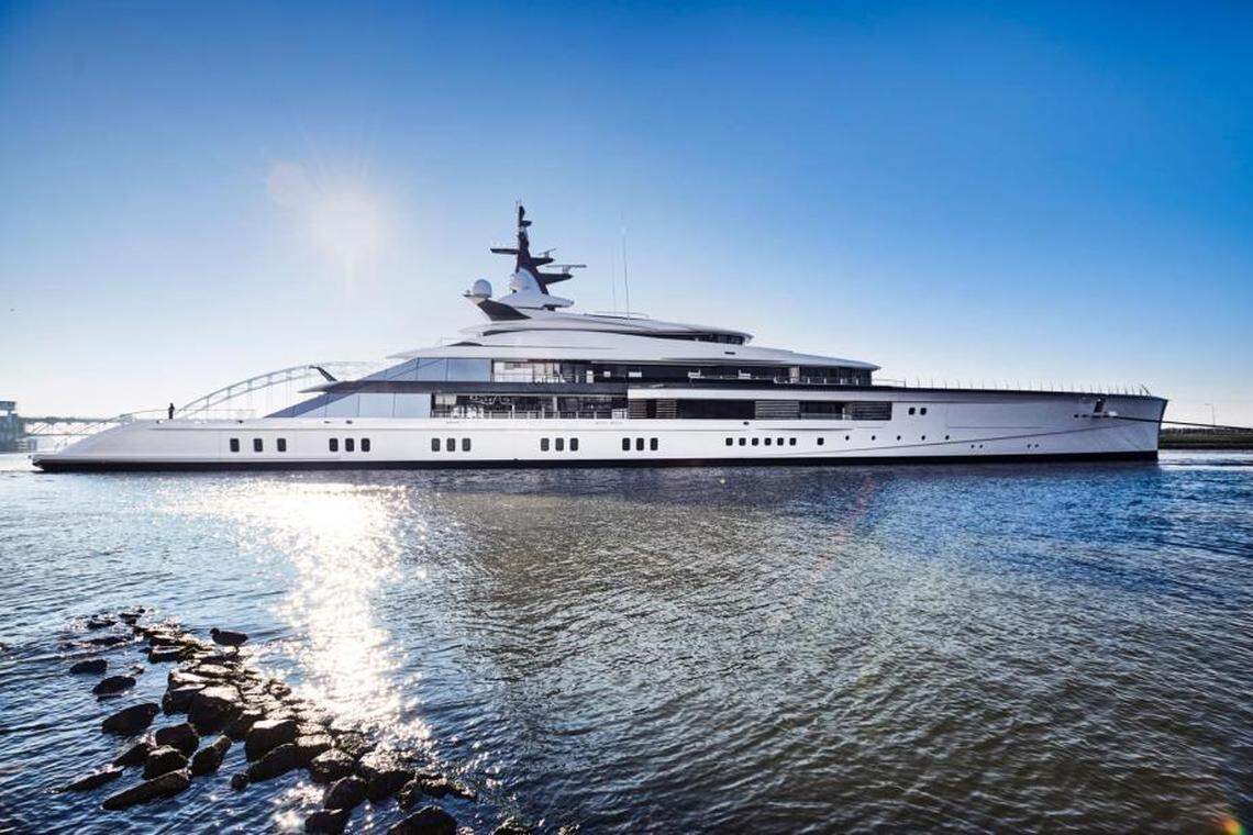 Jerry Jones’ new $250 million yacht is 360 feet long, includes a helipad, sauna, and has room for a 20-person crew and 14 guests.