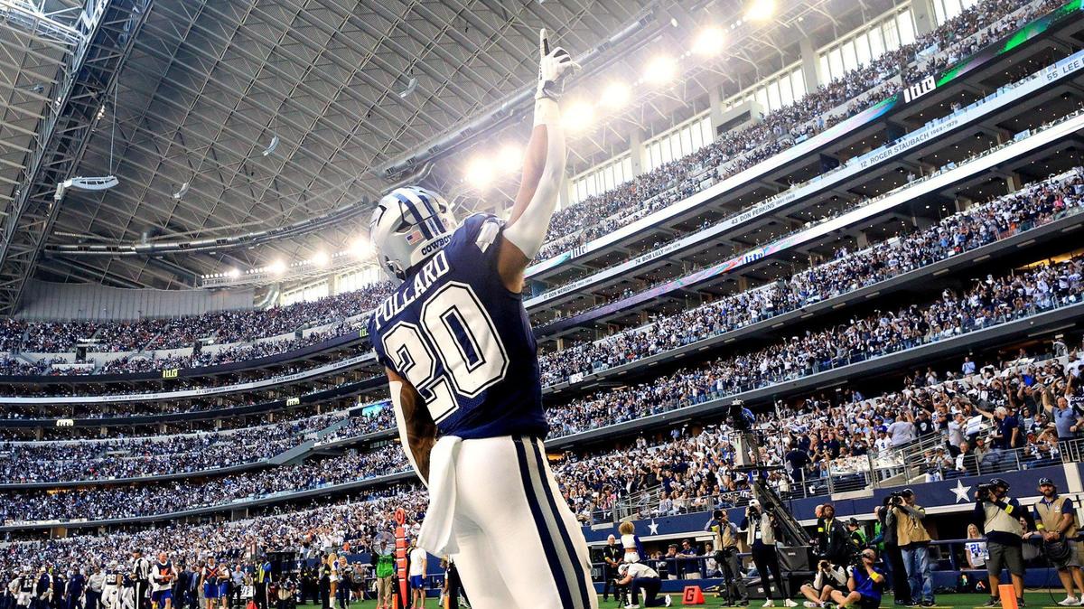 Dallas Cowboys running back Tony Pollard celebrates a touchdown against the Chicago Bears on Sunday, October 30, 2022, at AT&T Stadium in Arlington.