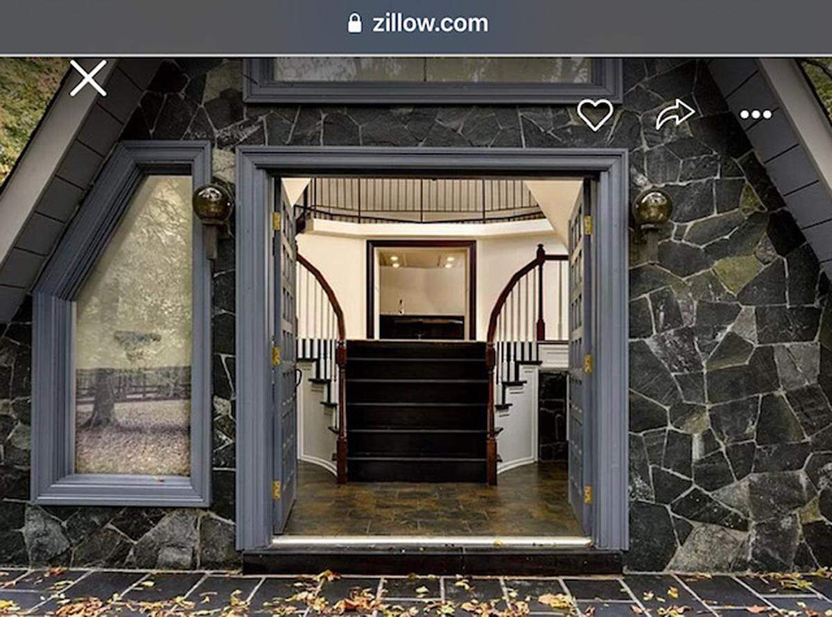 Exterior/Interior
