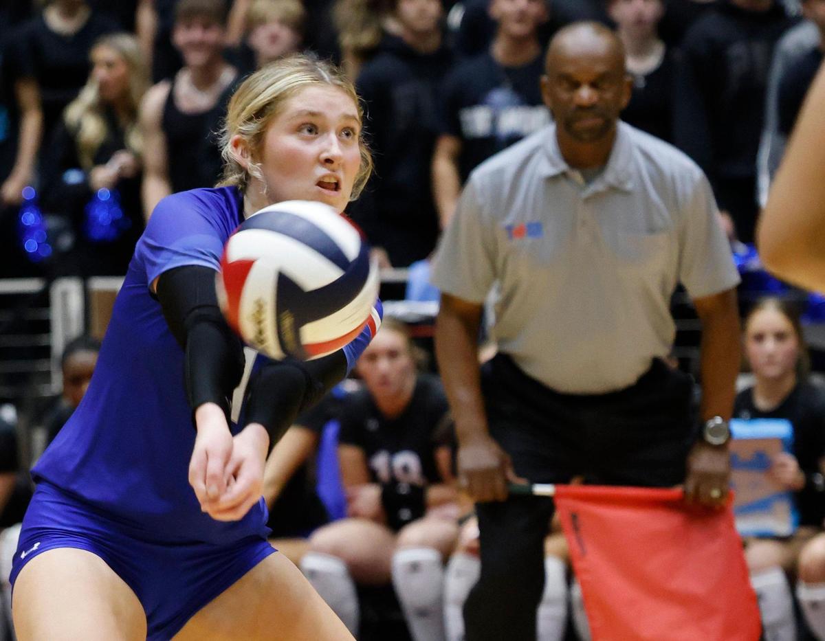 Byron Nelson Kaitlyn Francis (4) sets up the ball during the UIL 6A D2 State Final volleyball match at Curtis Culwell Center in Garland Texas, Saturday, Nov. 23, 2024.