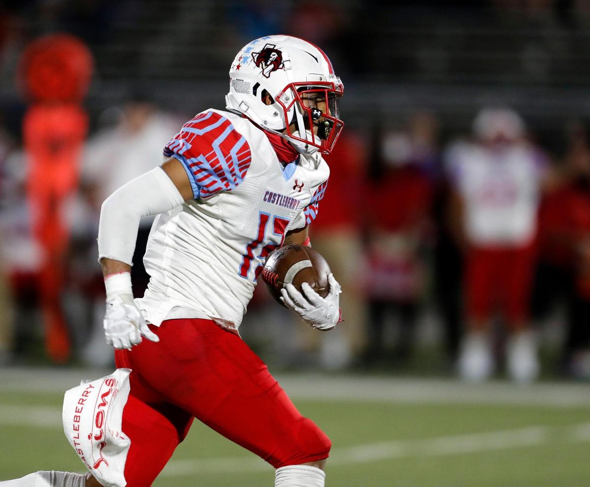 Castleberry wide receiver Diego Rivera (13) goes untouched to the end zone for their second score during a high school football game at Clark Stadium in Fort Worth, Texas, Friday, Sept. 18, 2020. The Bobcats defeated the Lions 54-14. (Special to the Star-Telegram Bob Booth)