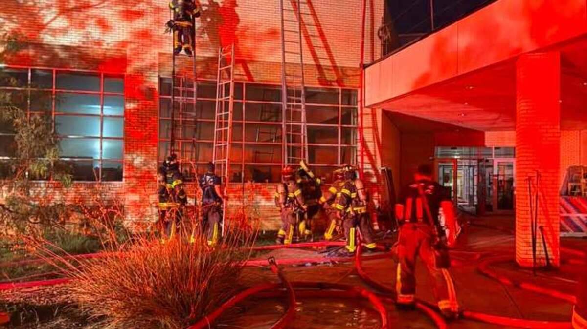 Lewisville Fire Department keeps fire contained with help of other North Texas fire departments.