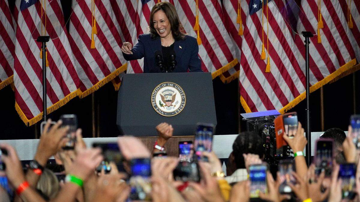 Vice President Kamala Harris speaks at the Harris for President Campaign Rally at West Allis Central High School in West Allis on Tuesday, July 23, 2024. -- Mike De Sisti / Milwaukee Journal Sentinel