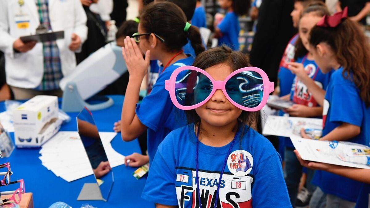 Pre-registration is underway for the 14th Annual Tarrant County Back To School Roundup.