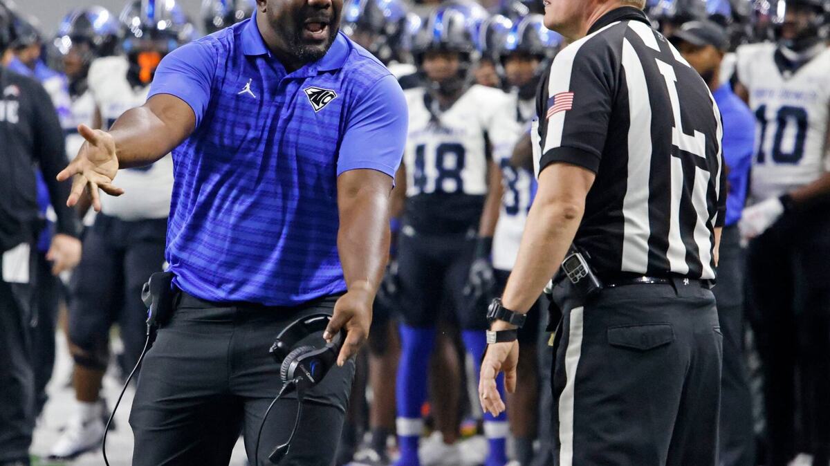 North Crowley will face DeSoto in Week 2 of the Texas high school football season.