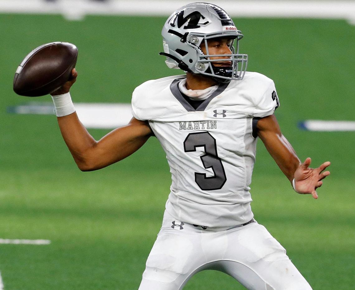 Martin quarterback Cydd Ford (3) throws down field during a high school football game at AT&T Stadium in Arlington, Texas, Friday, Sept. 25, 2020. Denton Ryan defeated Arlington Martin 47-24. (Special to the Star-Telegram Bob Booth)