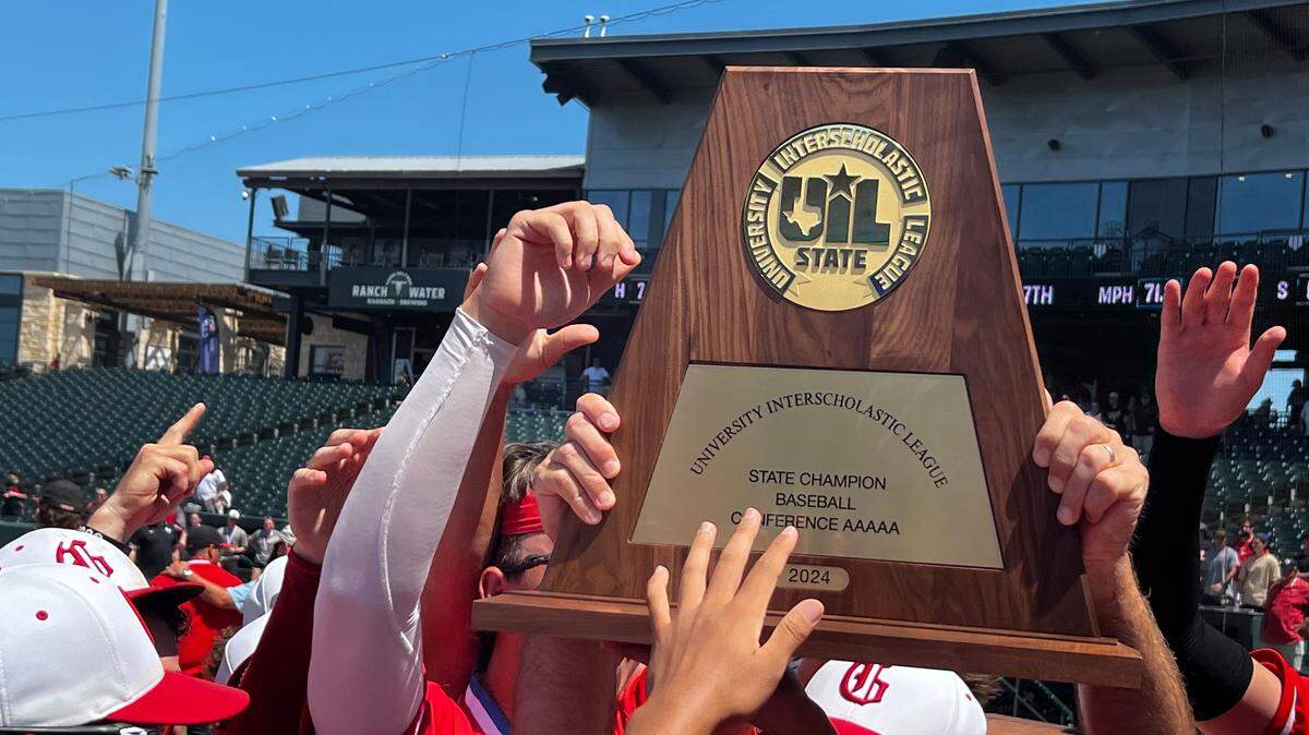 Grapevine baseball celebrates with the UIL Class 5A state championship following a 6-5 walk off victory over Lucas Lovejoy on June 8, 2024.