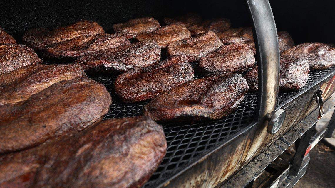 Cowtown Cookoff returns this weekend with free BBQ, live music in Fort Worth