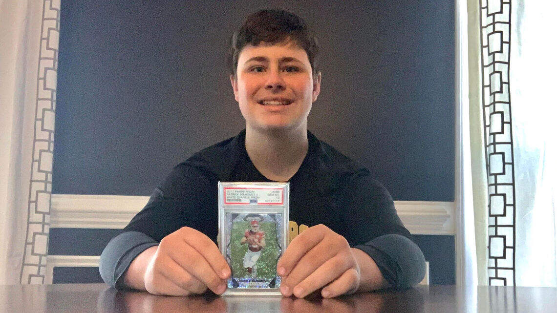 Teen who rocked Texas card show hopes rare Patrick Mahomes card soars with Chiefs win