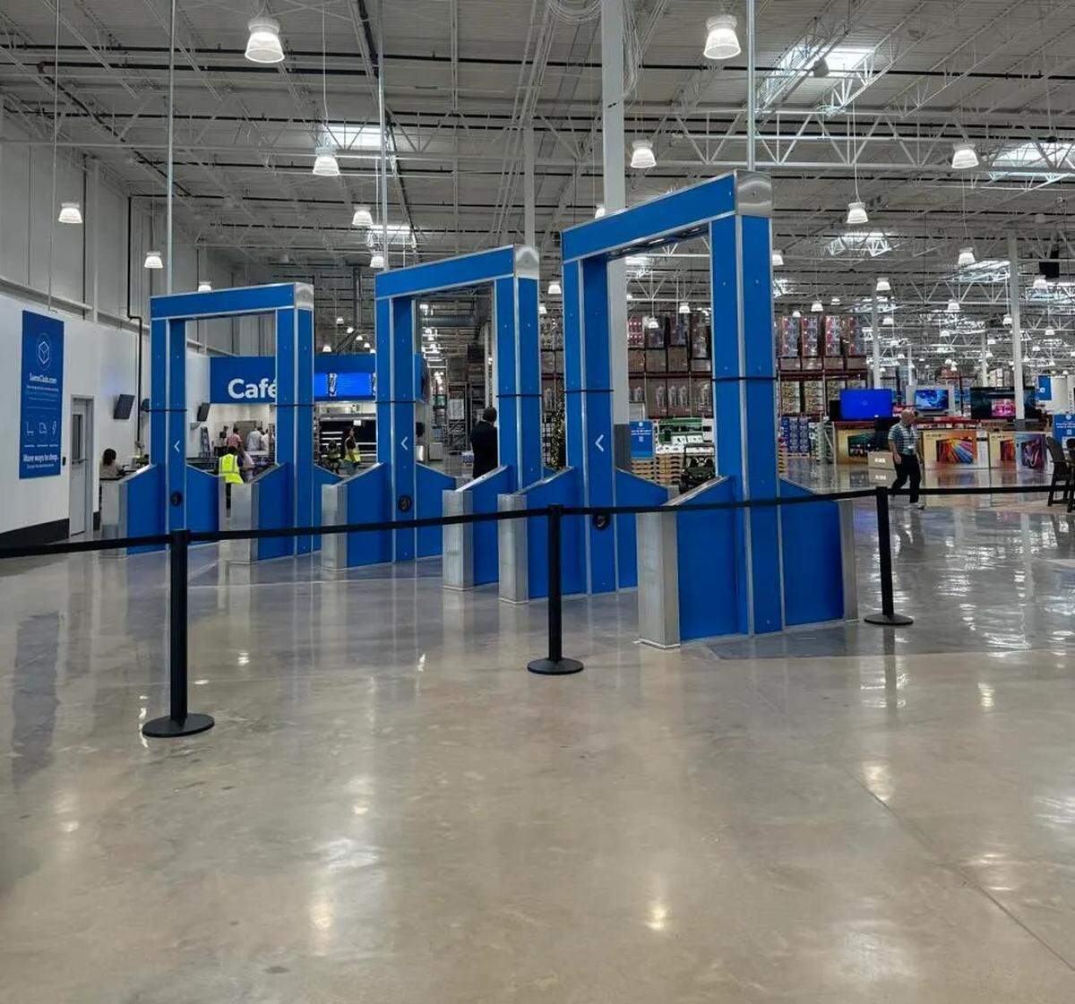 The first ever computer vision receipt checks are how the new Sam’s Club store in Grapevine ensures that customers pay for all their items before leaving.