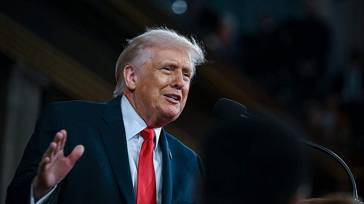 WASHINGTON, DC - FEBRUARY 24: U.S. President Donald Trump delivers the State of the Union address during a joint session of Congress in the House Chamber at the Capitol on February 24, 2026 in Washington, DC. Trump delivered his address days after the Supreme Court struck down the administration's tariff strategy, and amid a U.S. military buildup in the Persian Gulf threatening Iran. (Photo by Kenny Holston-Pool/Getty Images)