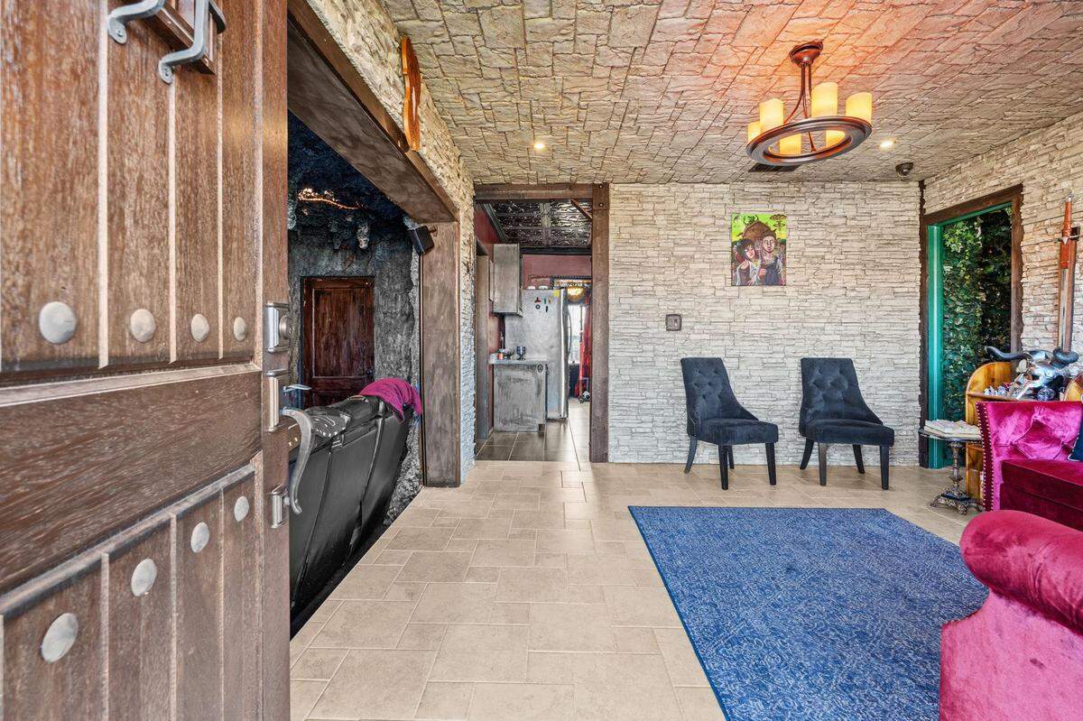 Entryway