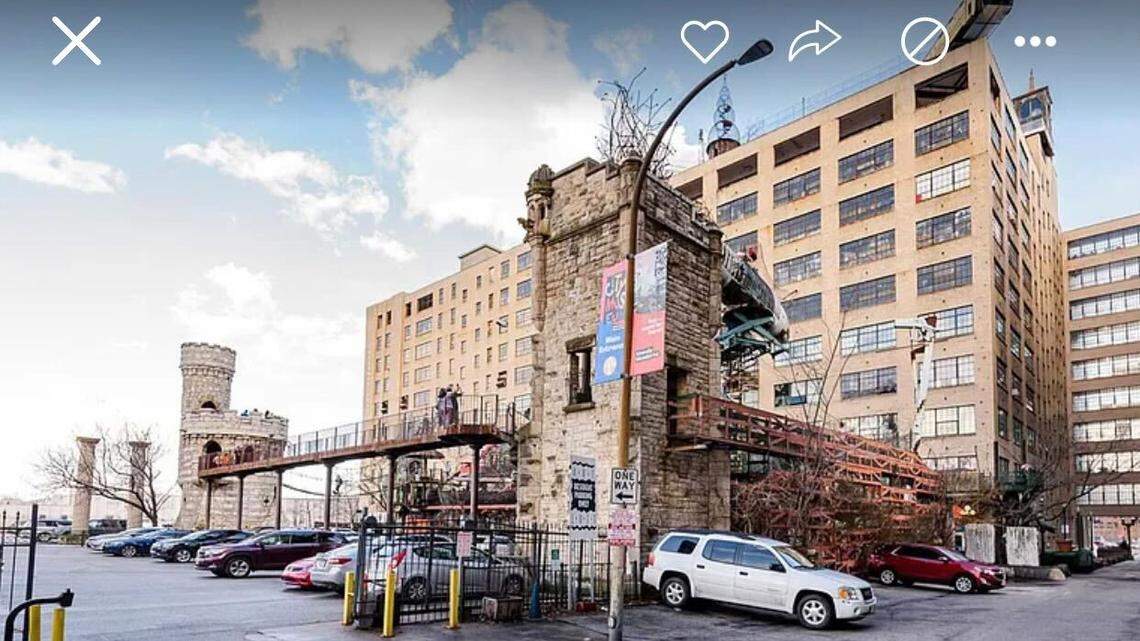 Condo for sale in Missouri is wild. ‘This needs to be a film set.’ Check it out