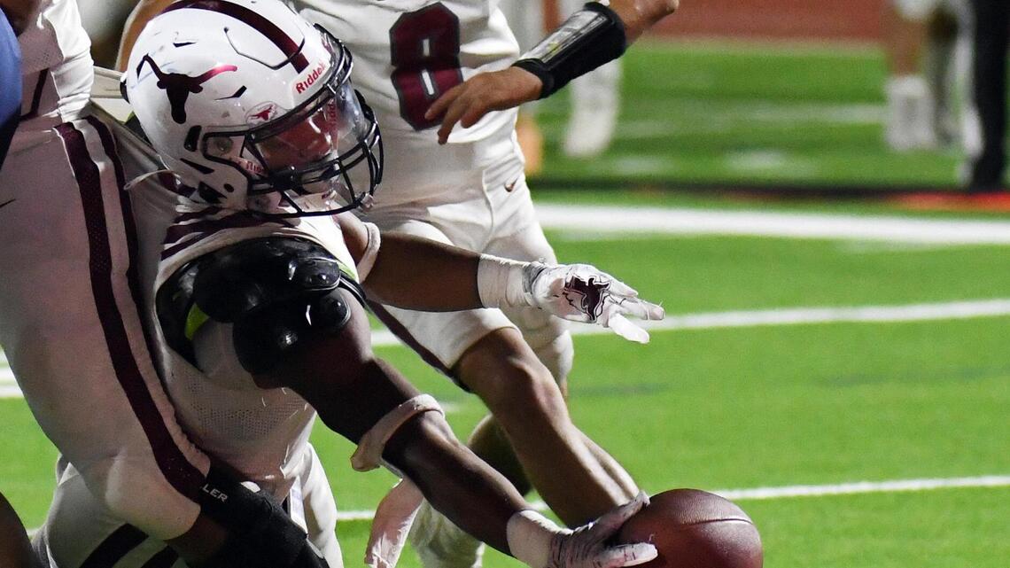 Fort Worth North Side hangs on to beat Fort Worth Southwest in district battle