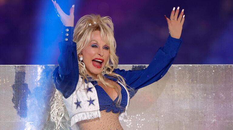 AMC is putting two Dolly Parton films back in North Texas movie theaters