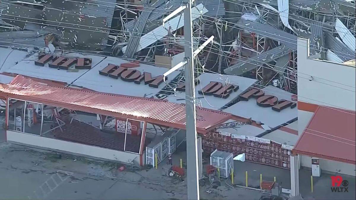 Dallas County sheriff’s deputy Joseph Bobadilla is accused of stealing from a Home Depot store damaged in a tornado, which he was hired to guard, police say. Screengrab from WLTX.