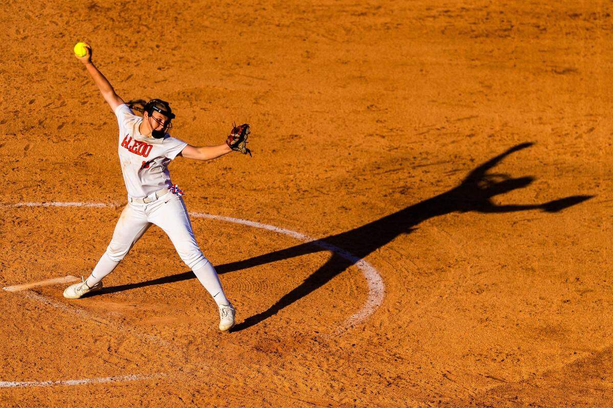 Aledo pitcher Kayleigh Smith throws against Barbers Hill in the UIL Class 5A softball state final at McCombs Field in Austin Saturday June 5, 2021 (Matt Smith/Special to the Star-Telegram)