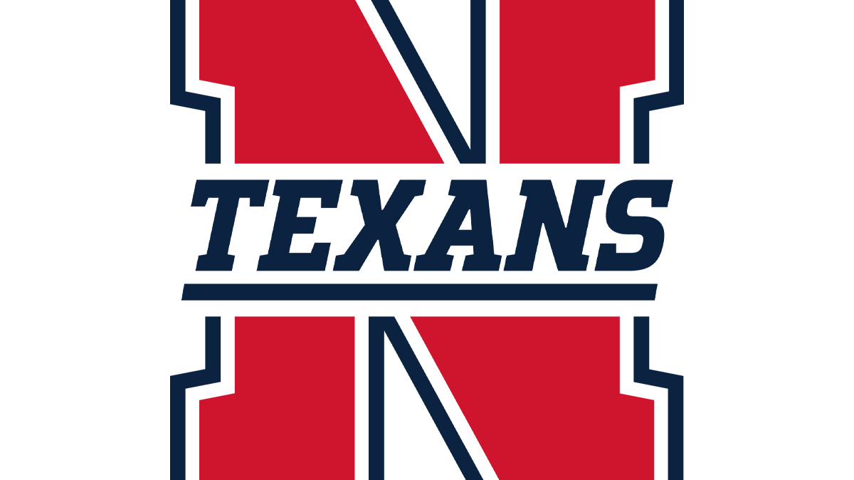 Justin Northwest’s Cooper Lutkenhaus, 16, set the 800-meter U18 World Record to qualify for the Tokyo World Championships.