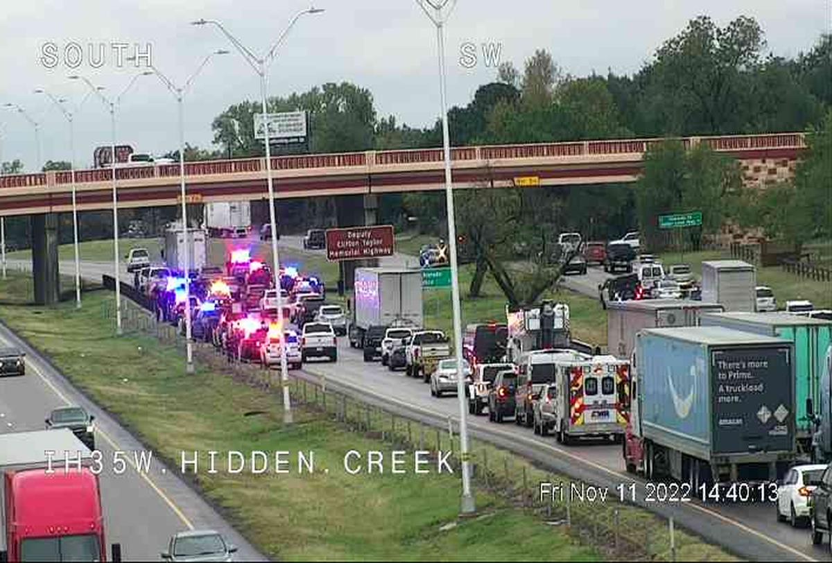 Traffic camera image of a kidnapping suspect being arrested Friday near Burleson.