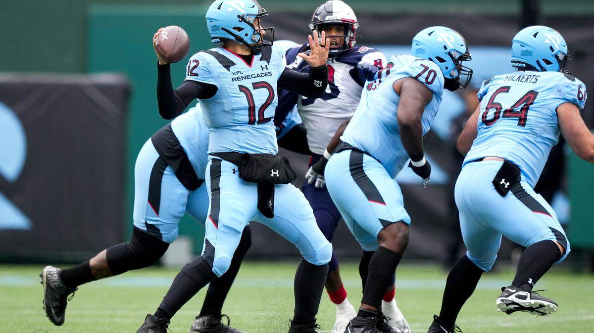 The Houston Roughnecks against the Arlington Renegades at Choctaw Stadium on April 23rd, 2023 in Arlington, TX.