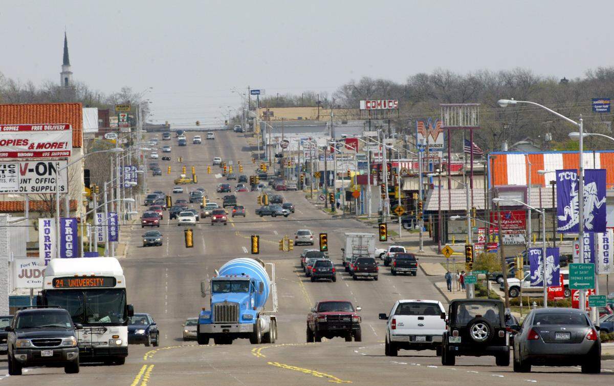 March 14, 2005: “The much-delayed redevelopment of Berry Street in Fort Worth is set to begin in July of this year. The busy south-side thoroughfare will have new medians and turn lanes, wider bricked sidewalks, new street lights, benches and signs and will be repaved.”