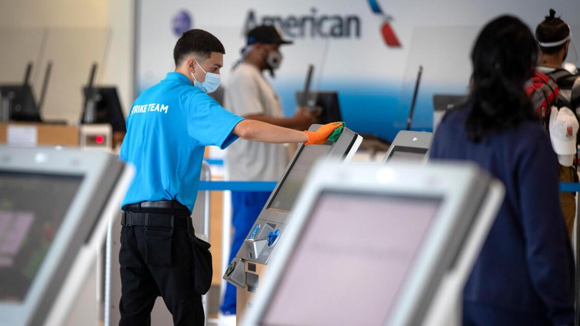 Fort Worth’s American Airlines cuts 19,000 more jobs; 40,000 workers lost in pandemic