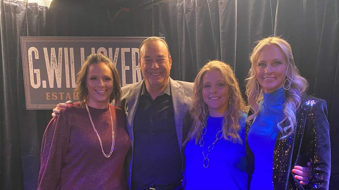 Arlington pub G Willickers gets a makeover. Check it out on the TV series ‘Bar Rescue’