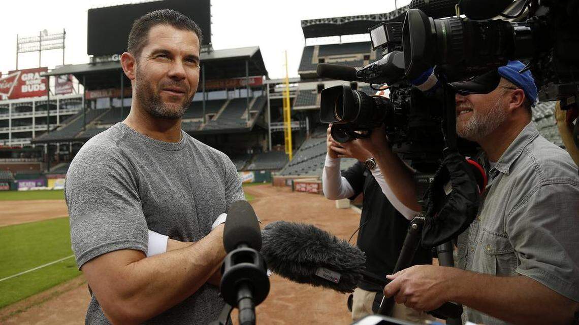 Former Texas Rangers standout Michael Young would be the Rangers’ No. 1 choice to take over as manager. But does he want it?