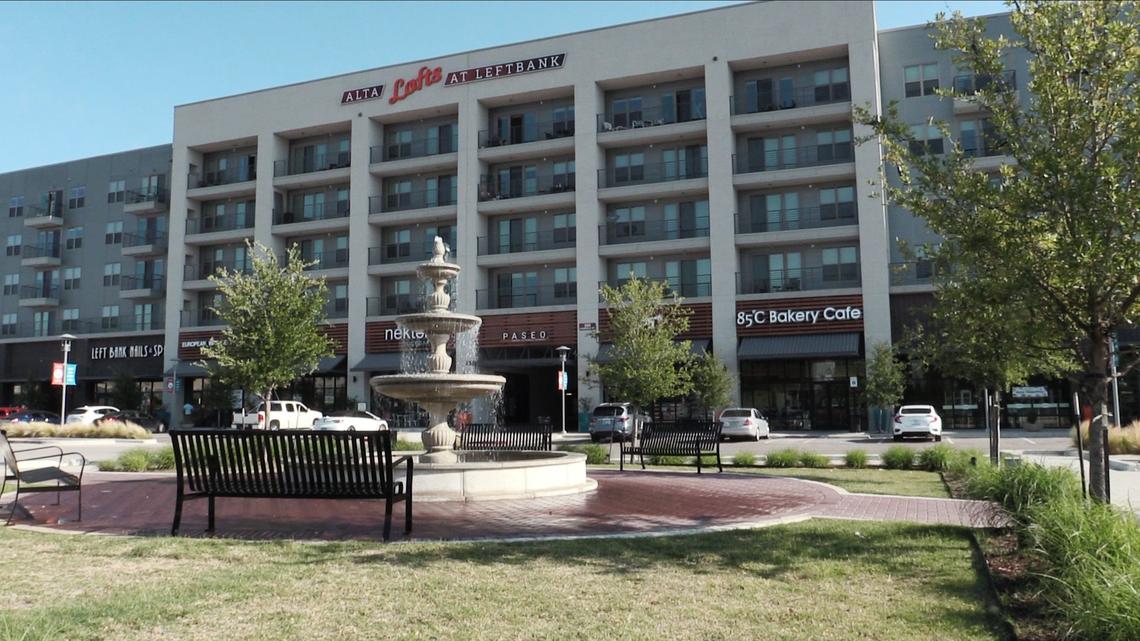 Alta Lofts at Leftbank, 2300 W. Fifth St., is one of several new upscale apartments under construction or completed all around downtown Fort Worth.