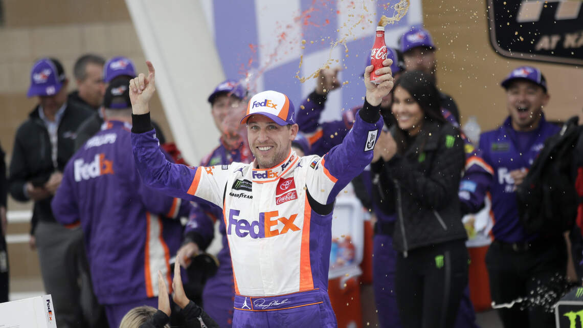 NASCAR Cup title contenders move on from Martinsville, look ahead to Texas 500 at TMS