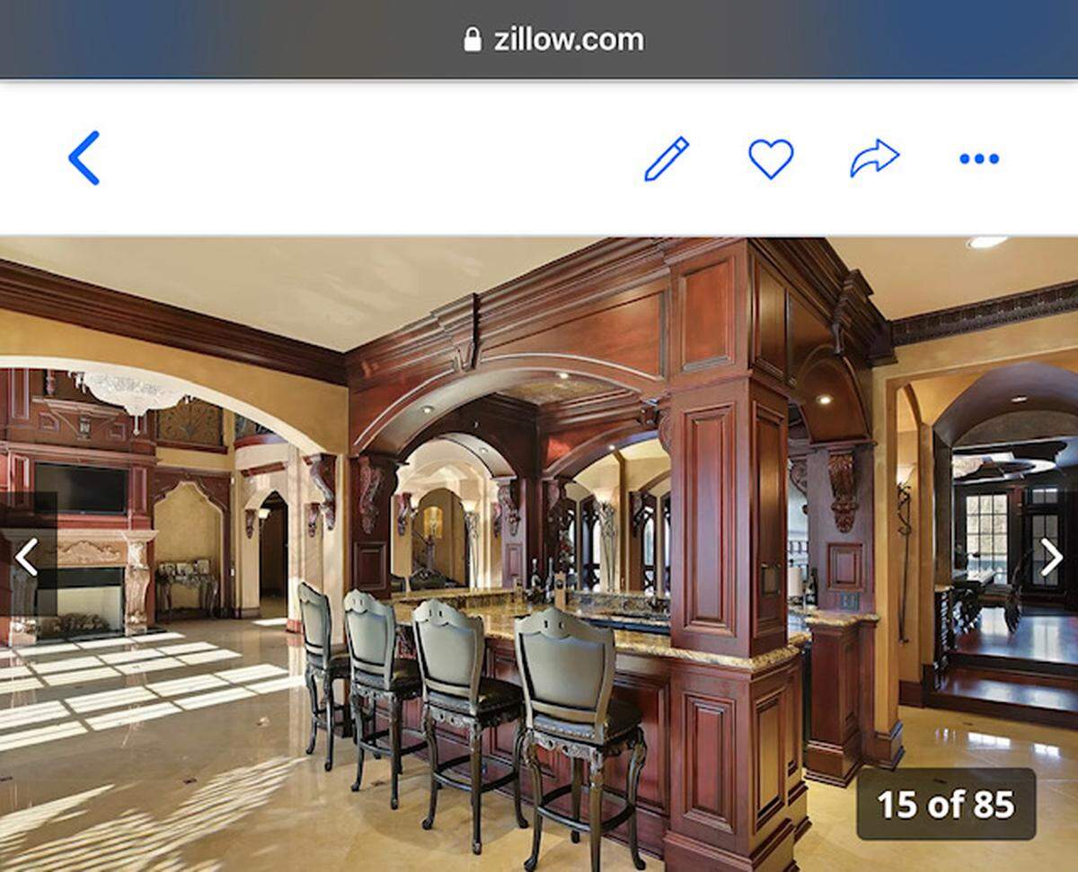 Wet bar