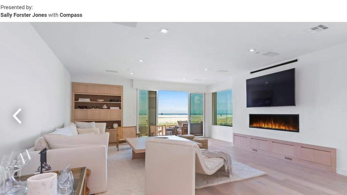 Los Angeles Lakers owner Jeanie Buss listed her newly renovated beach house in Playa del Rey, California.