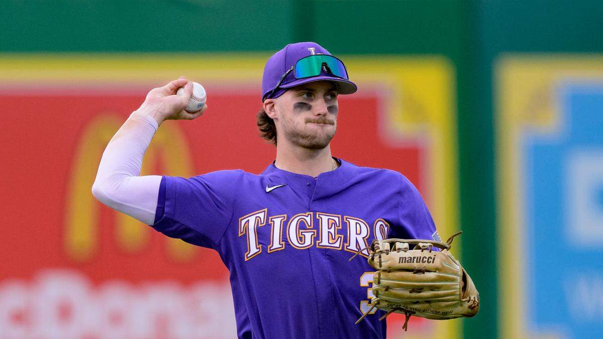 LSU outfielder Dylan Crews has been honored with the Bobby Bragan award, which goes to the nation’s top collegiate hitter.