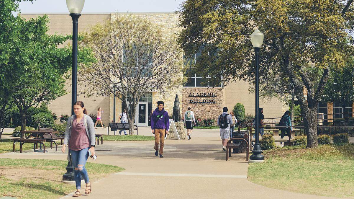 Weatherford College is opening a health clinic on campus this semester through a partnership with the Parker County Hospital District.