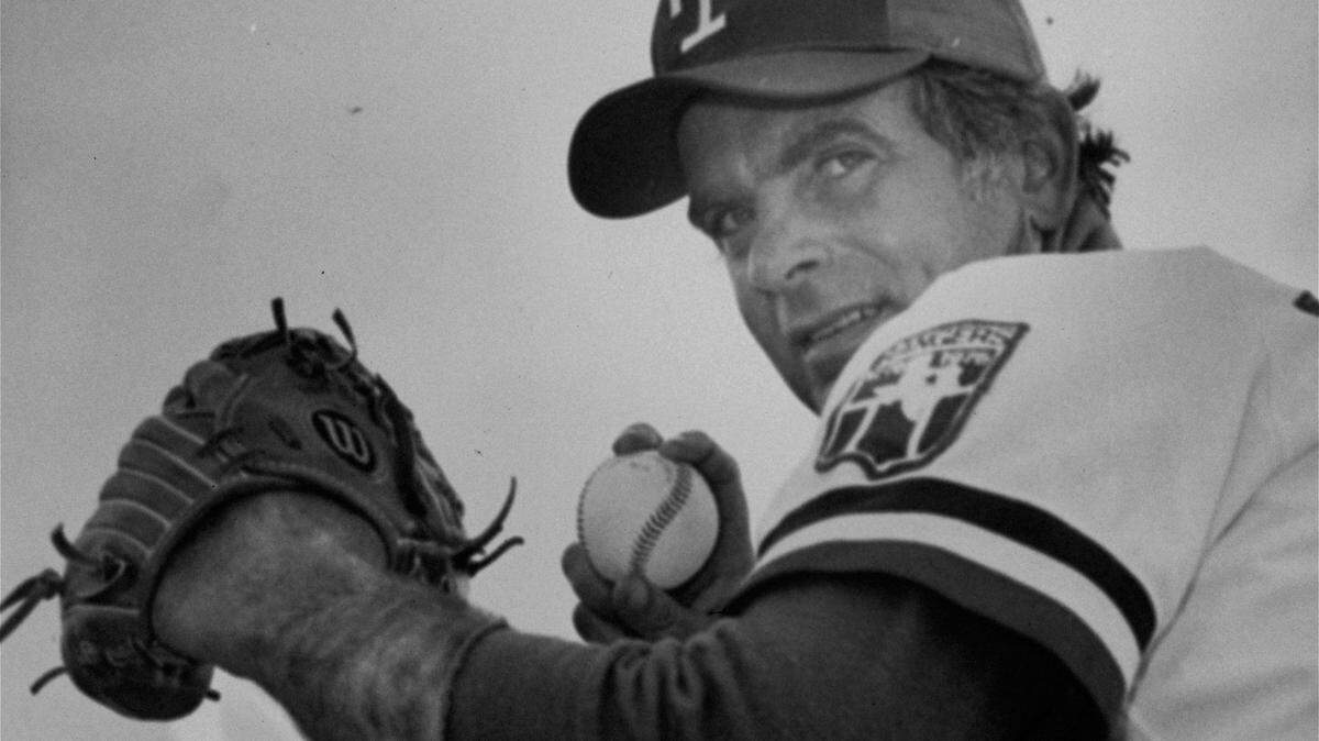 Gaylord Perry died on Thursday. The Hall of Famer spent four seasons with the Texas Rangers. (AP Photo/stf)