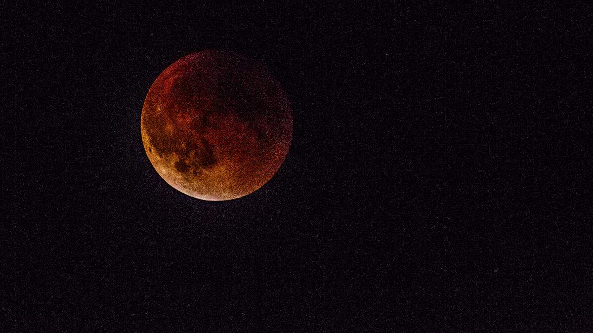 A red Blood Moon is set to appear over South Carolina skies soon. Here’s when to watch.