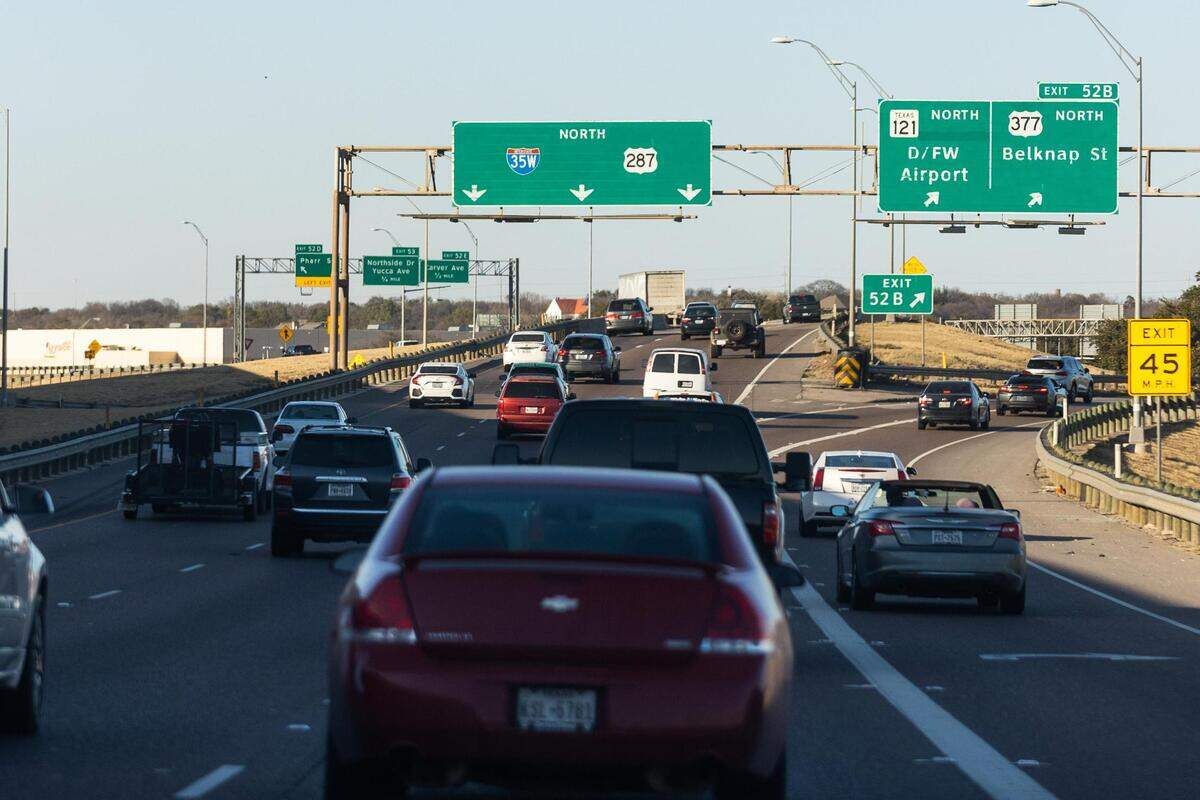 Traffic backs up in the late afternoon along Interstate 35W between Airport Freeway and Interstate 30. The stretch of highway is one of the major bottlenecks in the region.