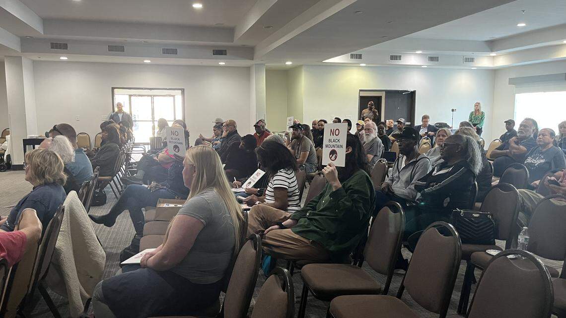 Fort Worth $10b data center developers hold tense meeting with nearby residents