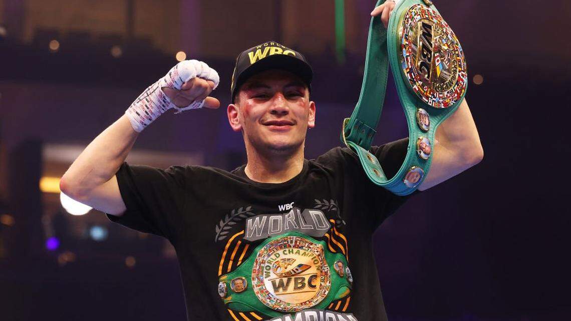 Grand Prairie boxer gives Fort Worth fans a show — with bigger things to come