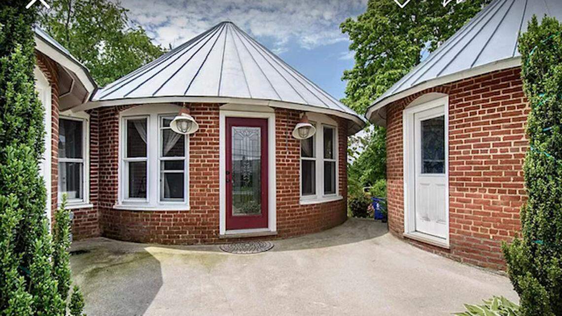 The exterior of “The Huts” in Christiansburg, Virginia.