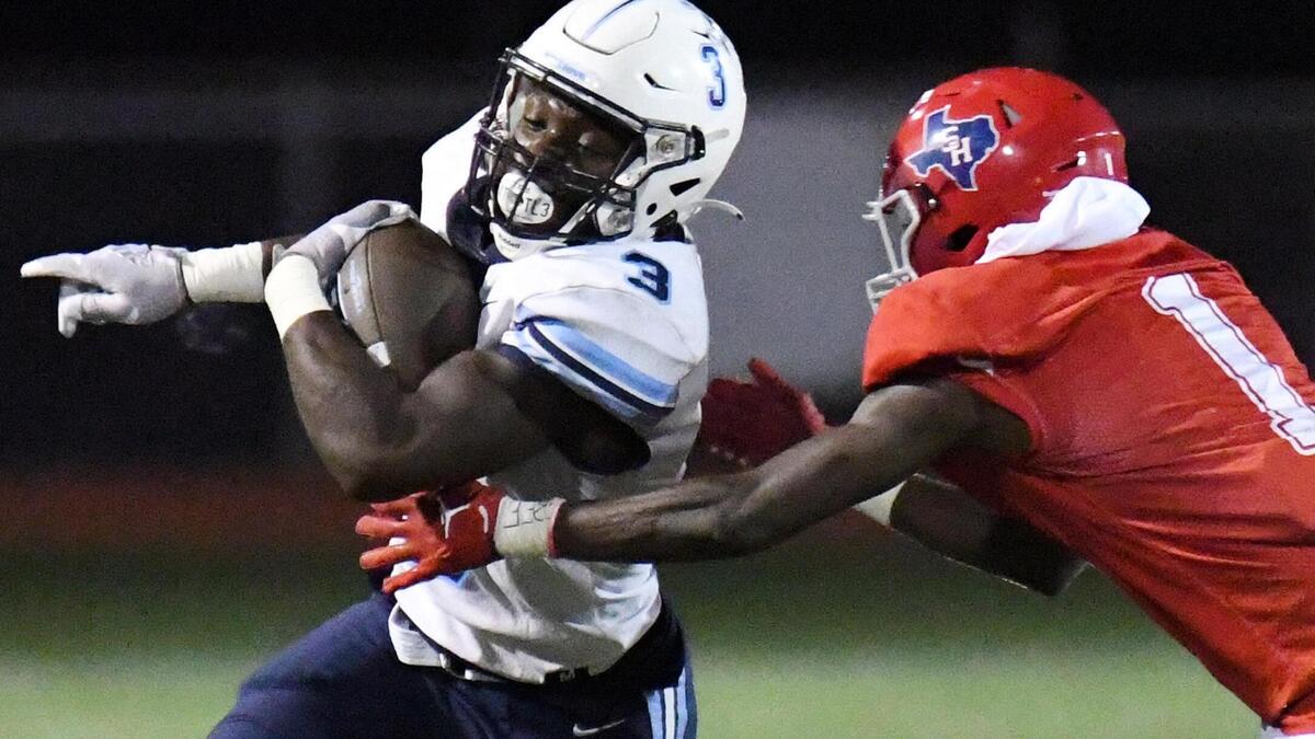 LD Bell is 4-0 for the first time since 2012. Special/Bob Haynes