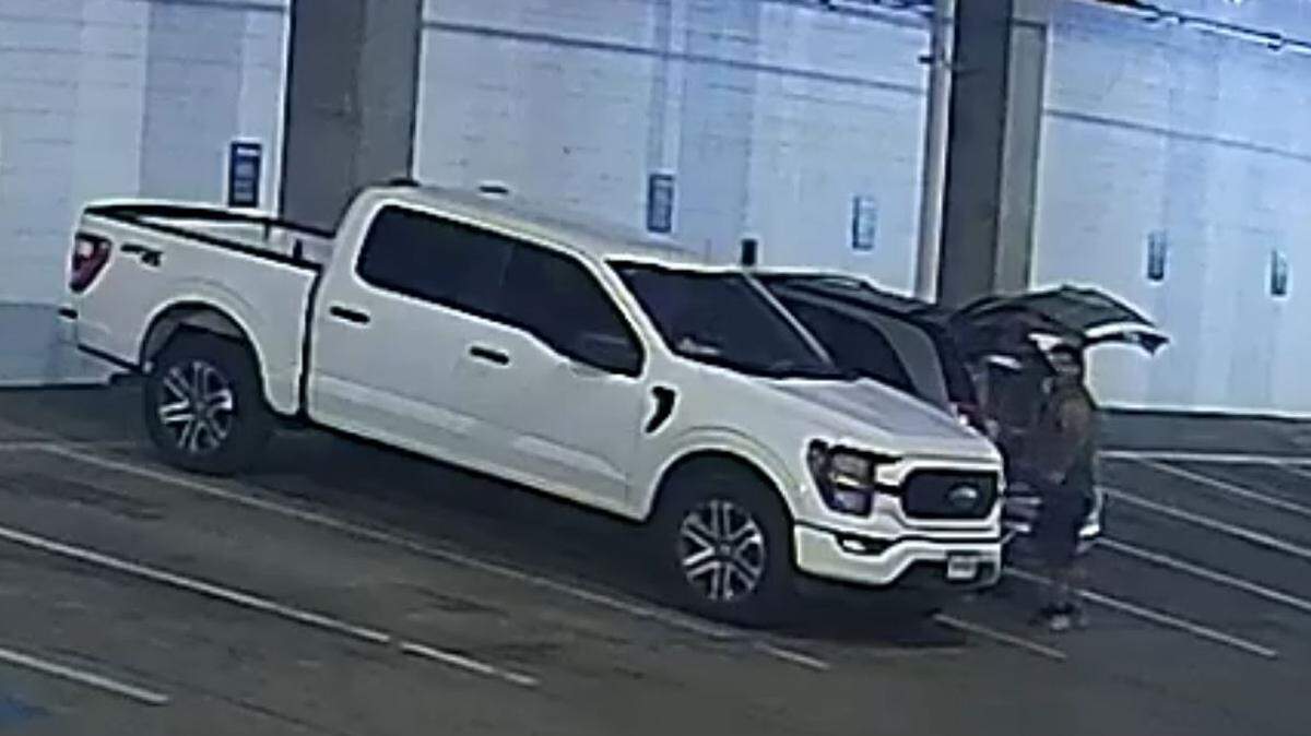 Fort Worth police are looking for a man accused of stealing gas from vehicles parked in the Cook Children’s Medical Center garage on Sept. 8 and Sept. 23. The suspect is a heavy set white or Hispanic man around 40 to 50 years old, officials say.