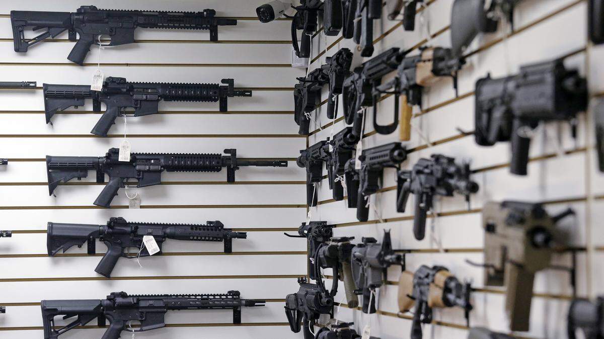 A Texas lawmaker proposes banning the open carry of long guns in the state.