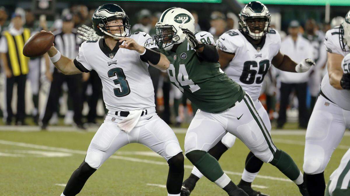 Former New York Jets defensive end Kony Ealy is making a free-agent visit to the Dallas Cowboys on Tuesday.