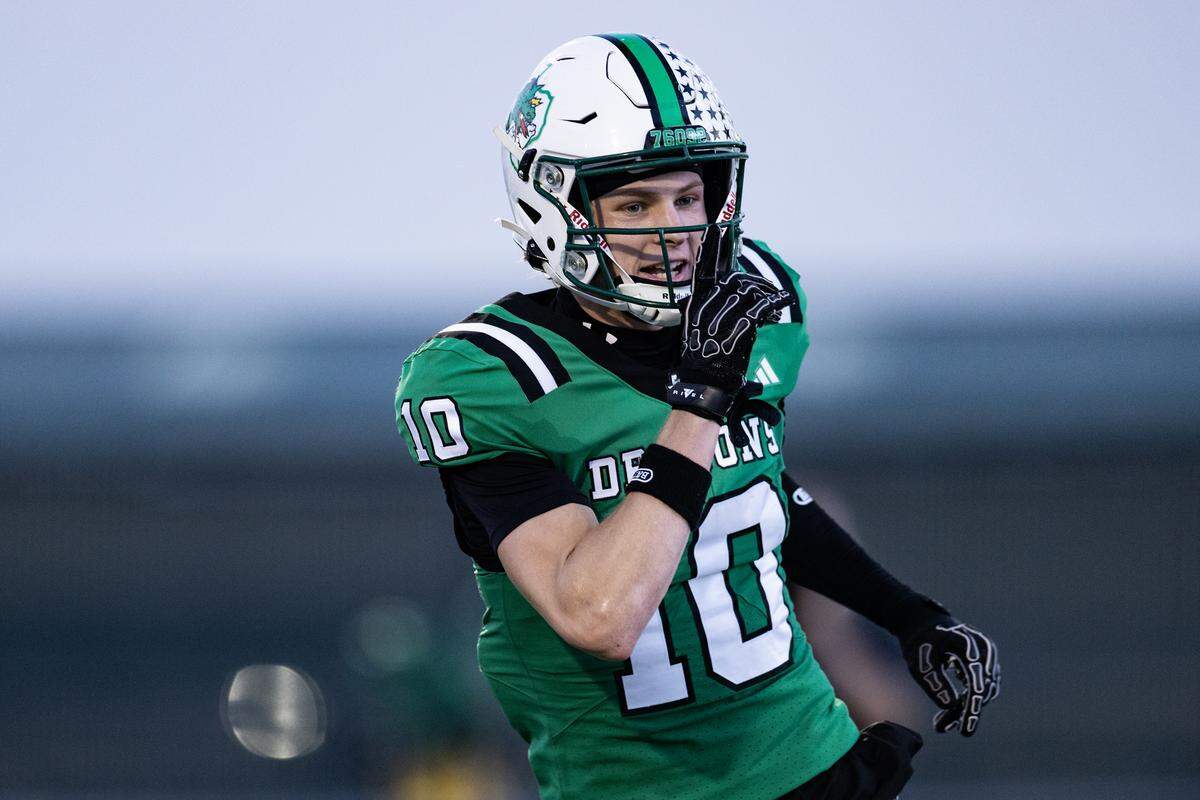 Southlake wide receiver Brody Knowles (10) celebrates after scoring a touchdown in the first half of an high school game between Southlake Carroll and Euless-Trinity at Dragon Stadium in Southlake on Friday, Sept. 19, 2025.