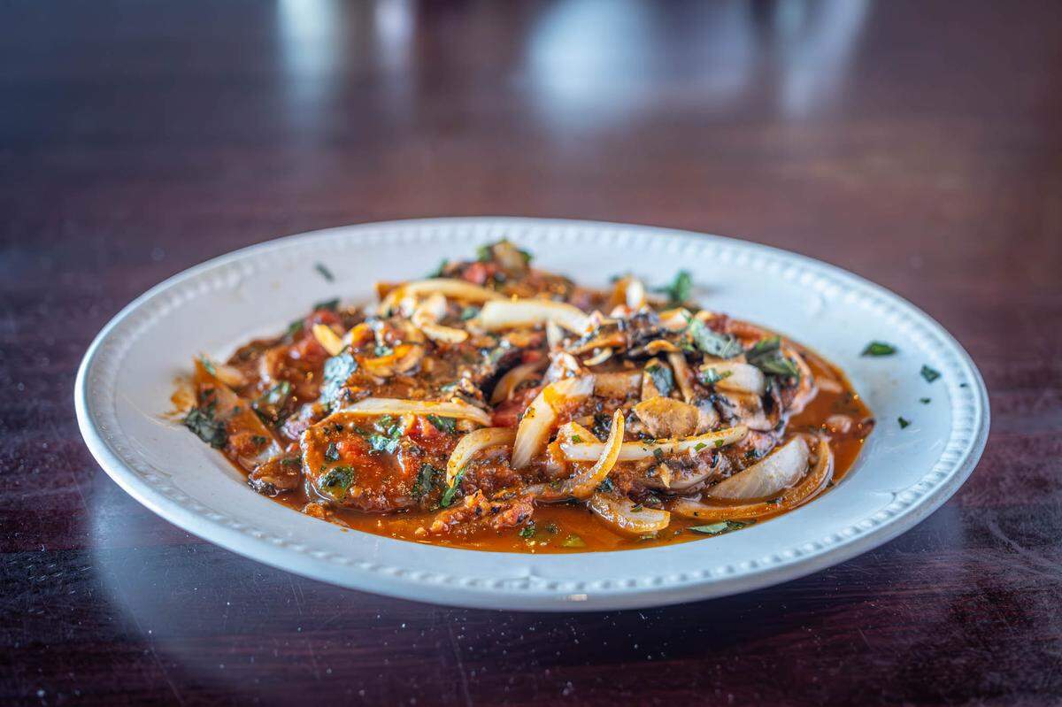 Italy Pasta & Pizza has been a local favorite on Fort Worth’s east side since 1991.