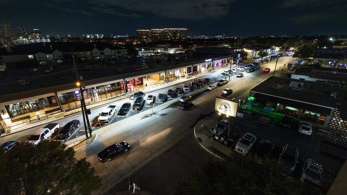 People begin to arrive at bars and restaurants on Foch Street located in the West 7th entertainment district in Fort Worth on Friday night, March 22, 2024. 