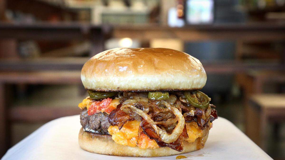 Kincaid’s has been a landmark in Fort Worth for 75 years and has made headlines with its classic hamburgers made from quality ingredients. The former grocery store turned burger joint also serves up some specialities, such as the Cowtown Deluxe (pictured).