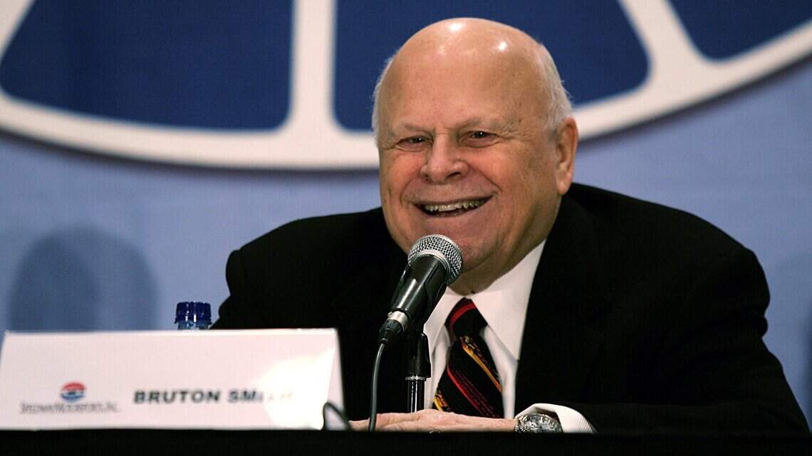 ‘Greatest man I ever met.’ Bruton Smith, who brought NASCAR to North Texas, dies at 95