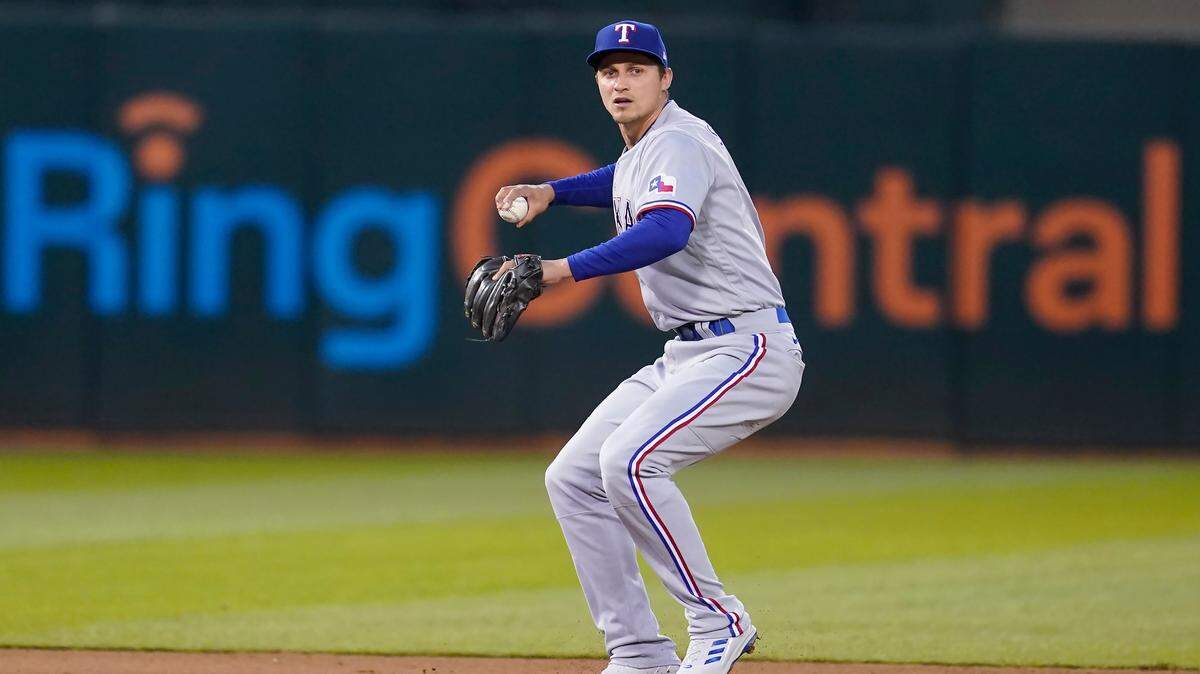 Texas Rangers shortstop Corey Seager has struggled through the team’s 5-10 start. Seager signed a 10-year, $325 million deal over the winter.